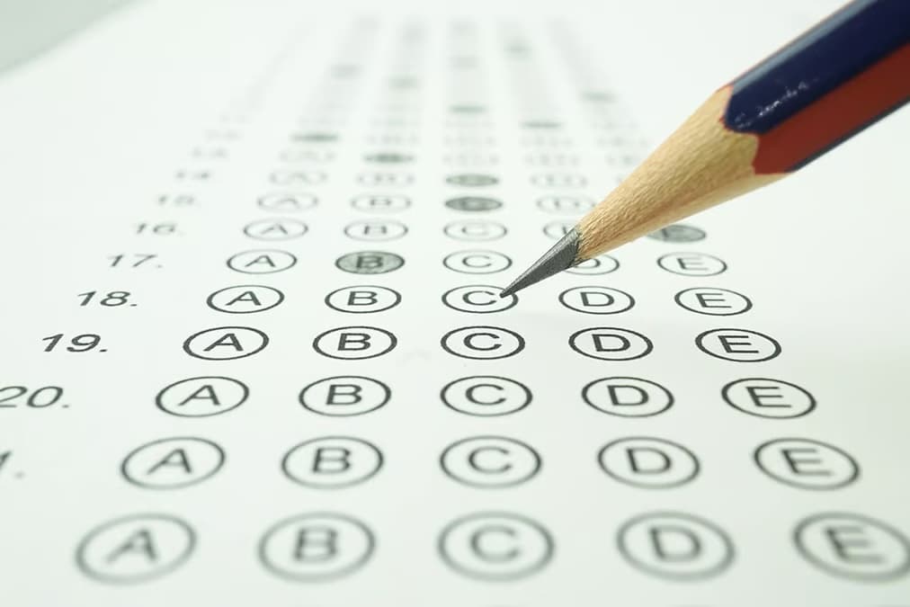 رسوم الاختبار التحصيلي للتسجيل المبكر والمتأخر 2024 كم قيمة اختبار التحصيلي