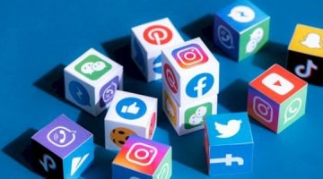 بحث عن مواقع التواصل الاجتماعي